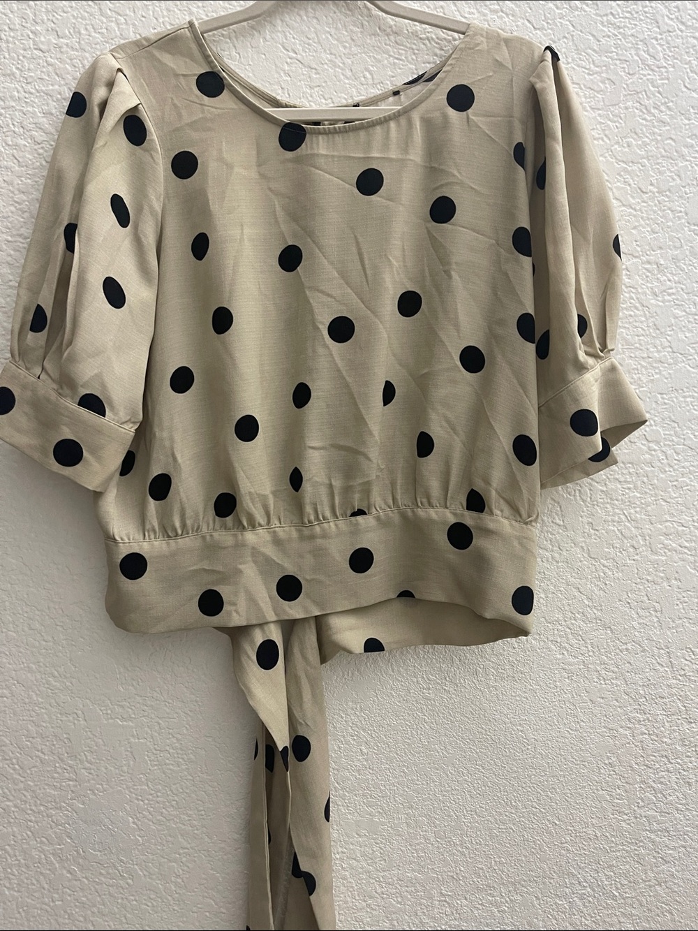 Tie-Back Polka Dot Blouse in Beige and Black